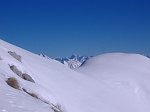 06 Adamello incastonato fra le dune di neve  